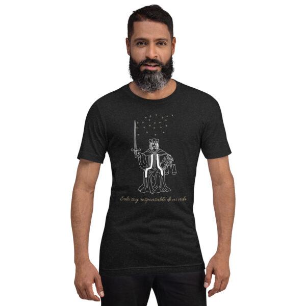 Camiseta de manga corta unisex - Colección Arcanos del Tarot (VIII La Justicia) - Image 2