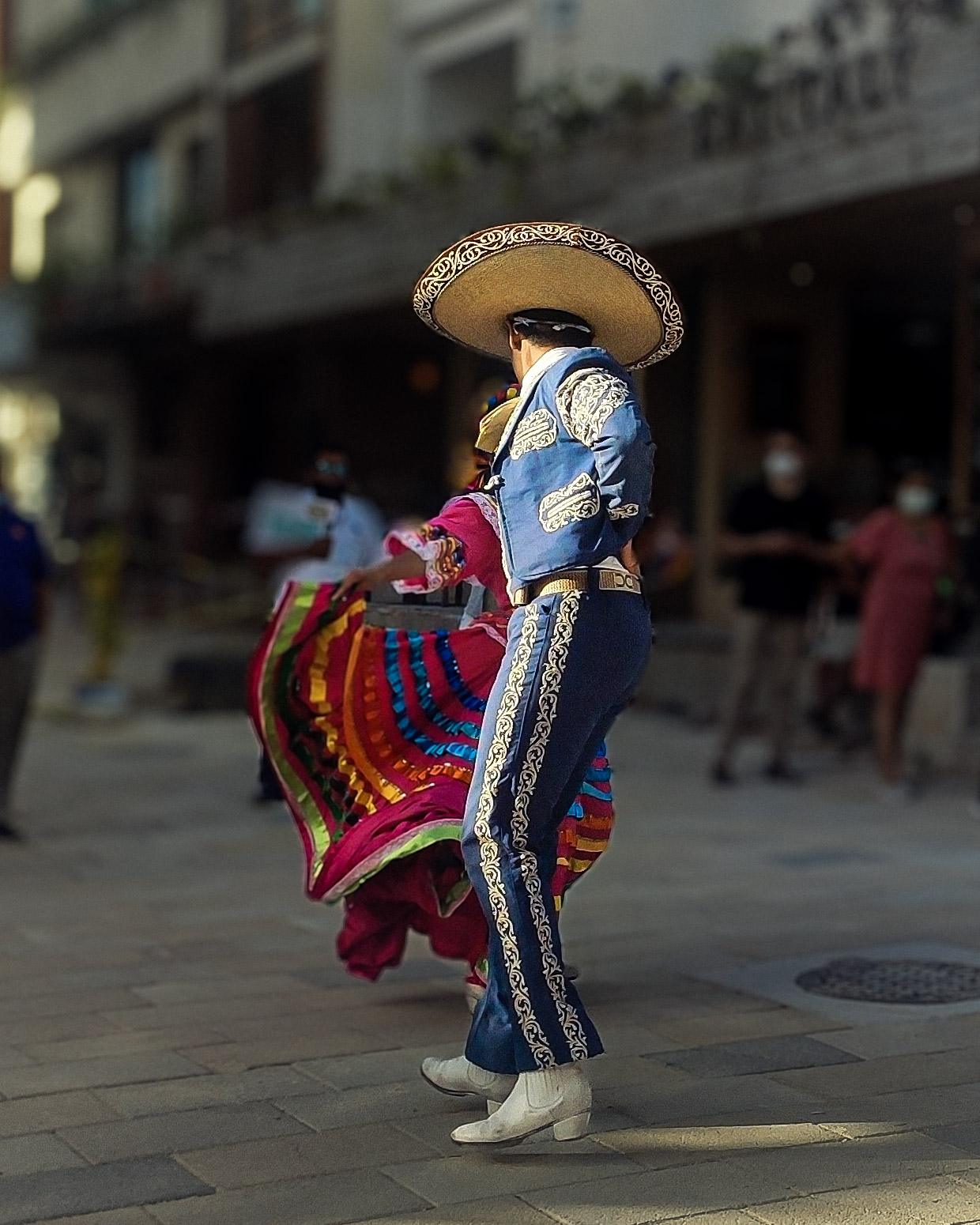 Fotografía callejera y de arquitectura por Edgar Bravo