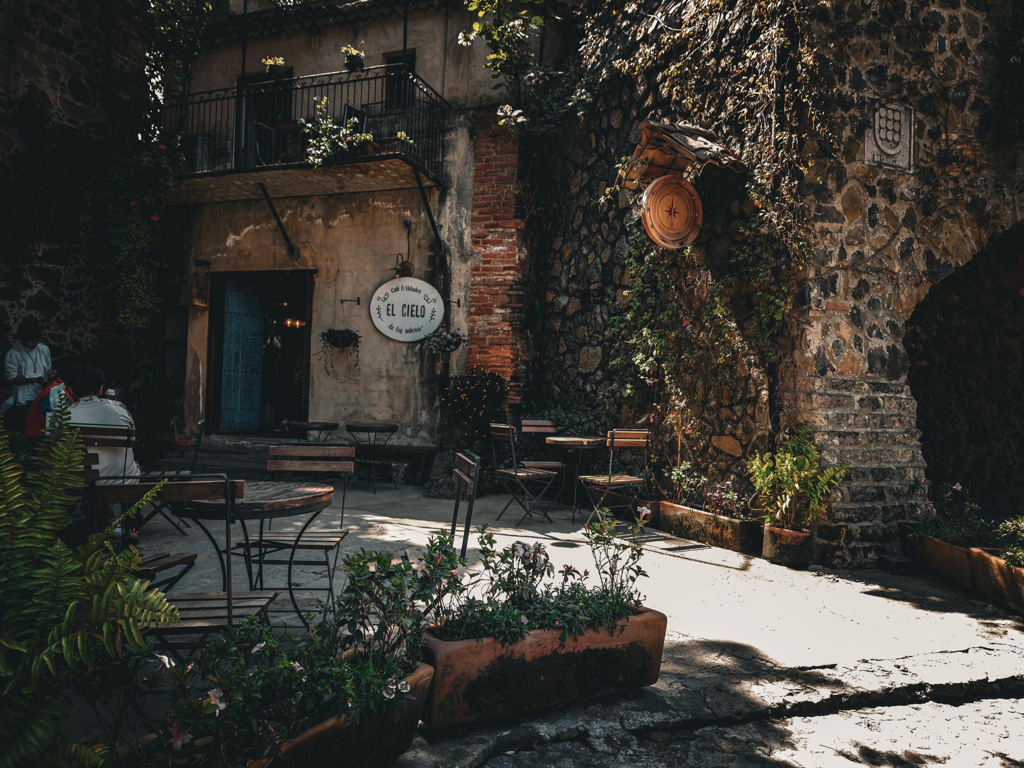 Fotografía callejera y de arquitectura por Edgar Bravo